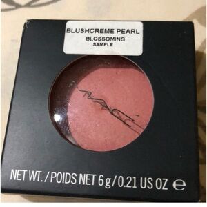 Mac blush